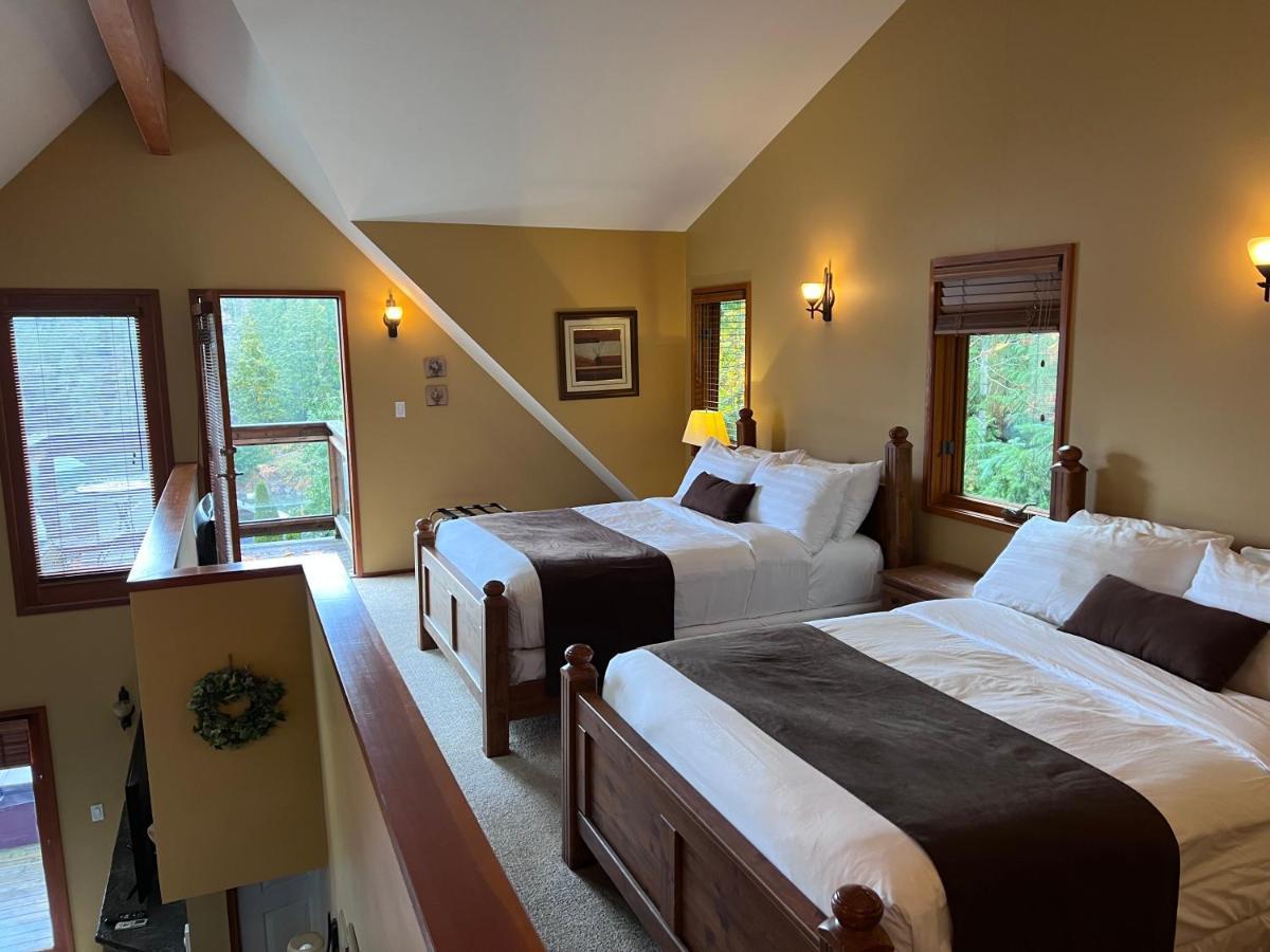 Madeira Park Sunshine Coast Resort מראה חיצוני תמונה