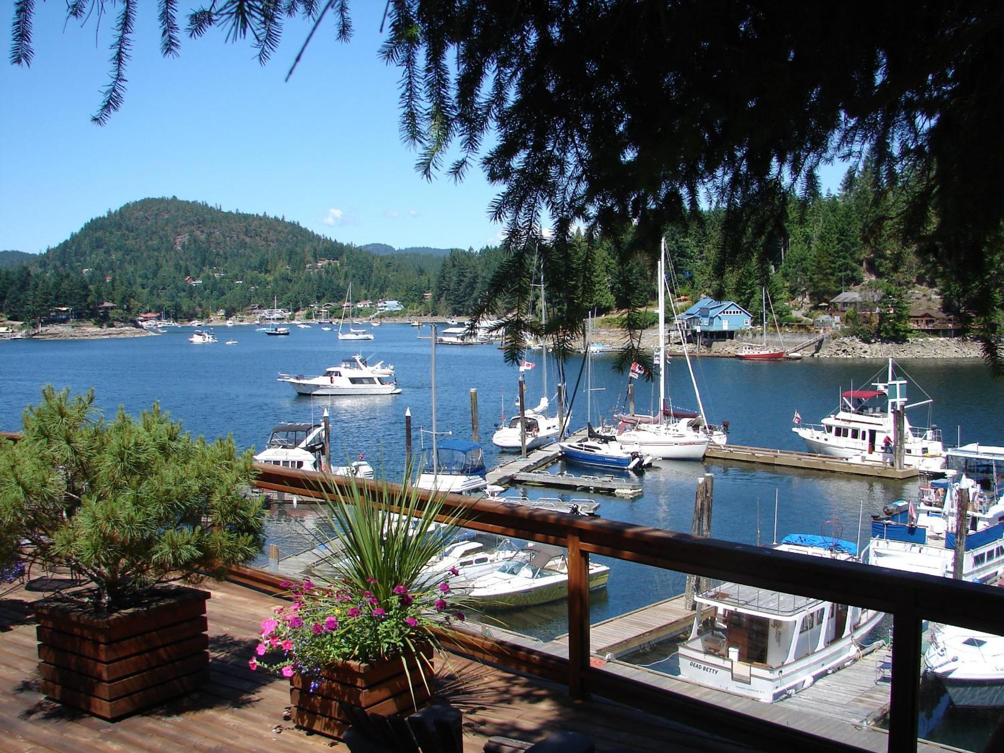Madeira Park Sunshine Coast Resort מראה חיצוני תמונה